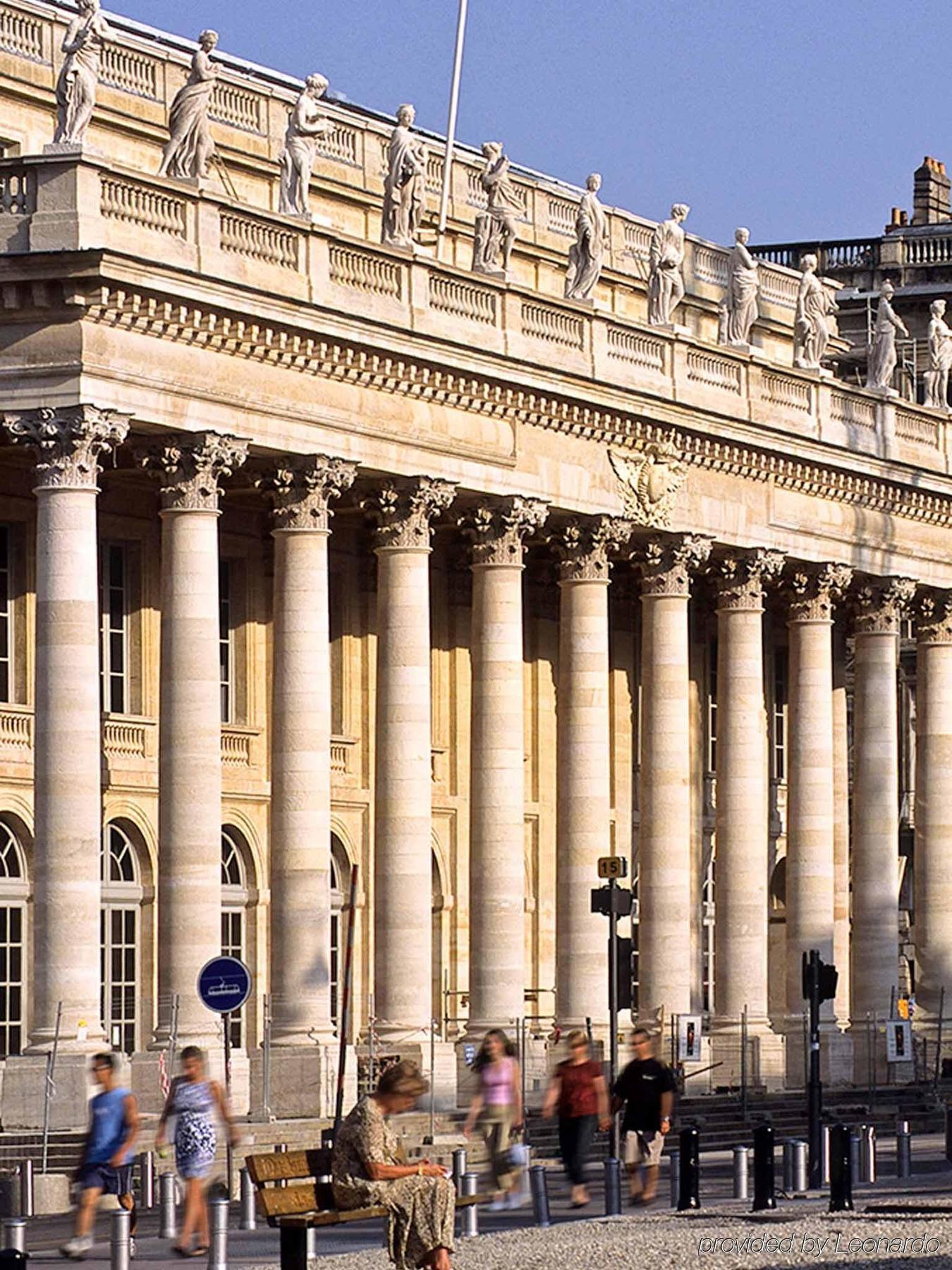 Ibis Styles Bordeaux Centre Meriadeck Exterior photo